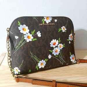 Nwt MK Cindy crossbody